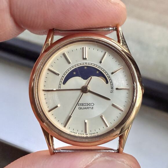 Seiko Moonphase Watch Women's 24mm Champagne Dial Gold Tone 2A24-0048 - Untested - Picture 5 of 9